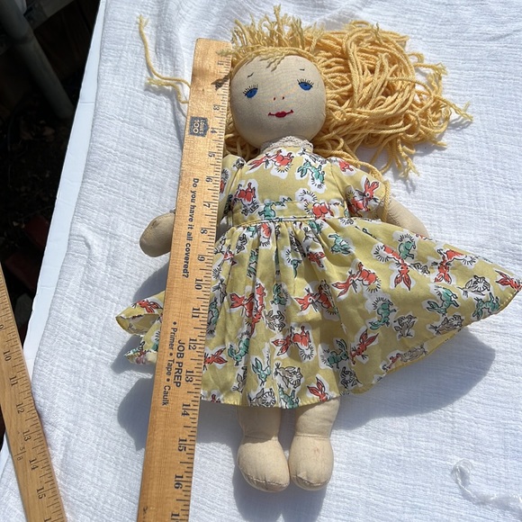 JIM SHORE DOLL KatJan Best Pals Yellow Bunny Dress Doll Designer COLLECTIBLE - Picture 13 of 17